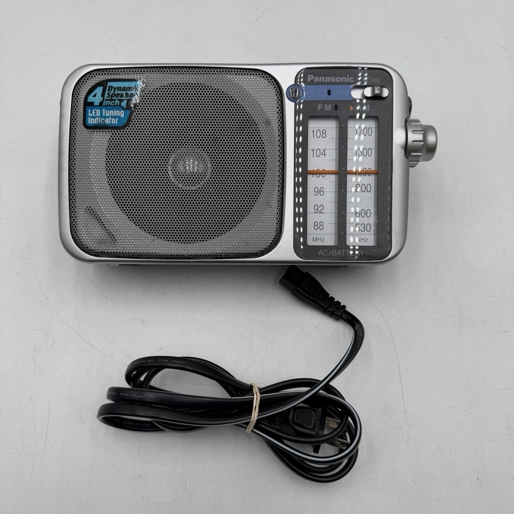 Panasonic RF-2400 AM/FM Portable Radio Silver Tested